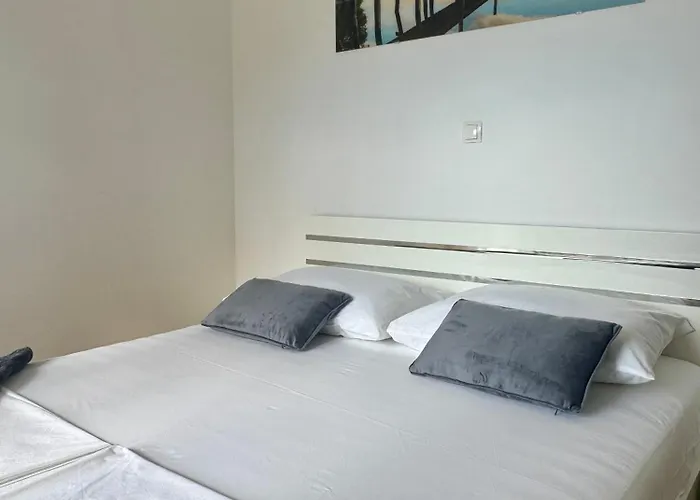 Maryann Appartamento *